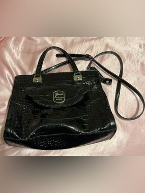 GUESS Black Patent Croc Embossed Satchel Bag Y2K Shoulder Crossbody Purse